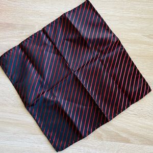 ✨5/$5 | Men’s Red and Black Striped Pocket Square✨